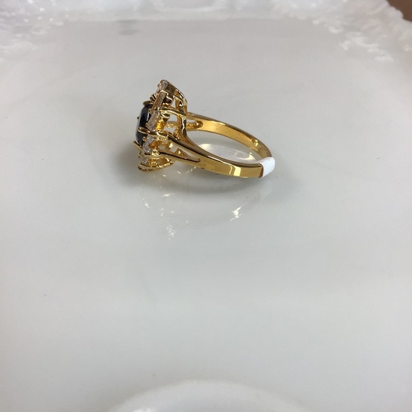 Sparkling Cubic Zirconia and Black Onyx Gold Fashion Ring - Size 10 - Picture 5 of 7